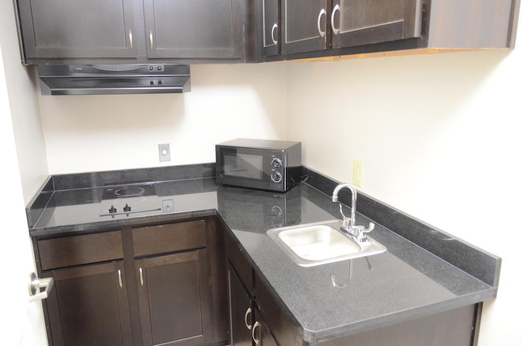 Palace Inn Sam Houston Race Park 外观 照片