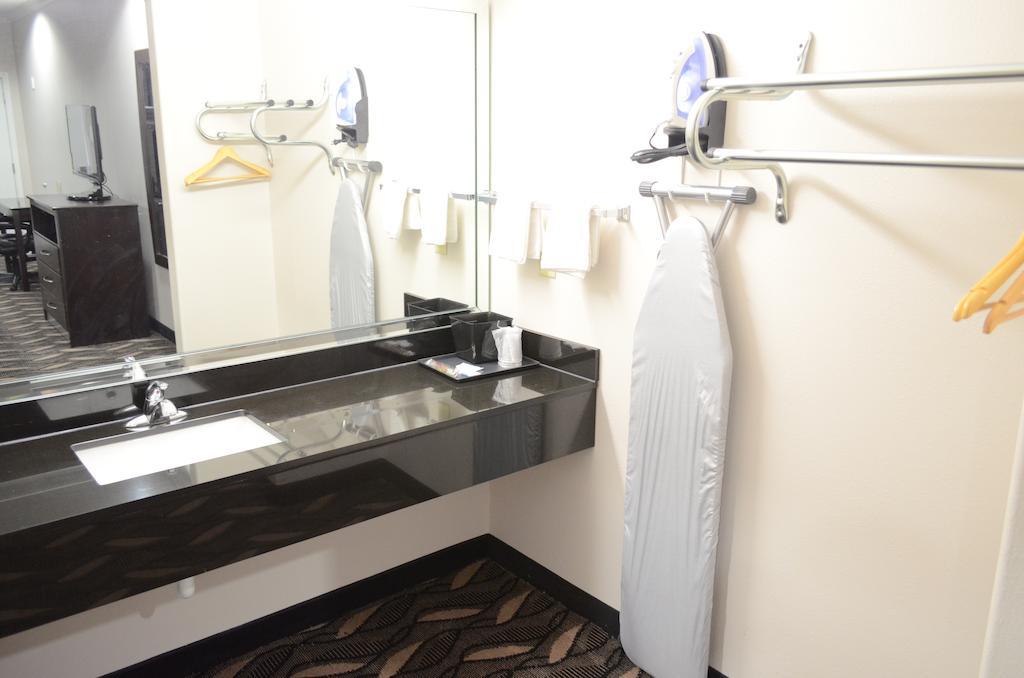 Palace Inn Sam Houston Race Park 客房 照片