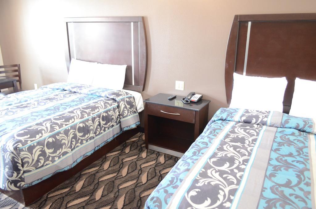 Palace Inn Sam Houston Race Park 客房 照片