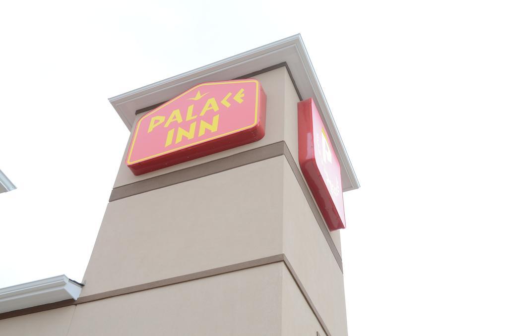 Palace Inn Sam Houston Race Park 外观 照片