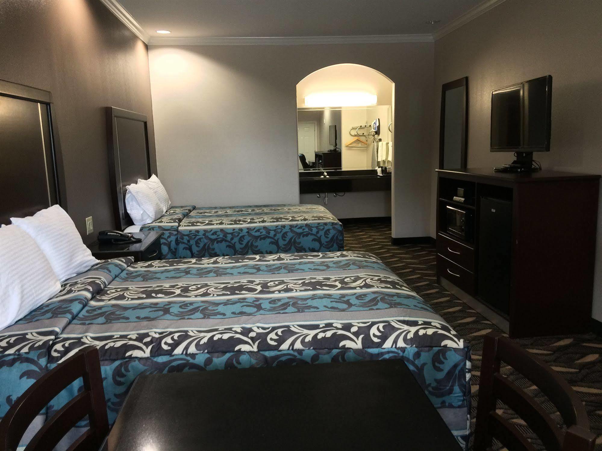 Palace Inn Sam Houston Race Park 外观 照片
